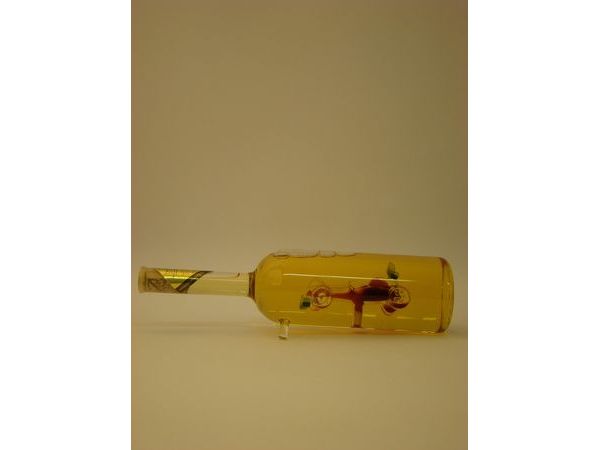 Fekv dszveg, benne vetern aut