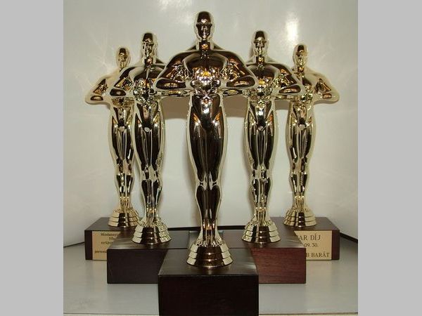 Oscar szobor gravrozssal
