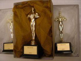 Ajándék-Oscar-díj díszbozban